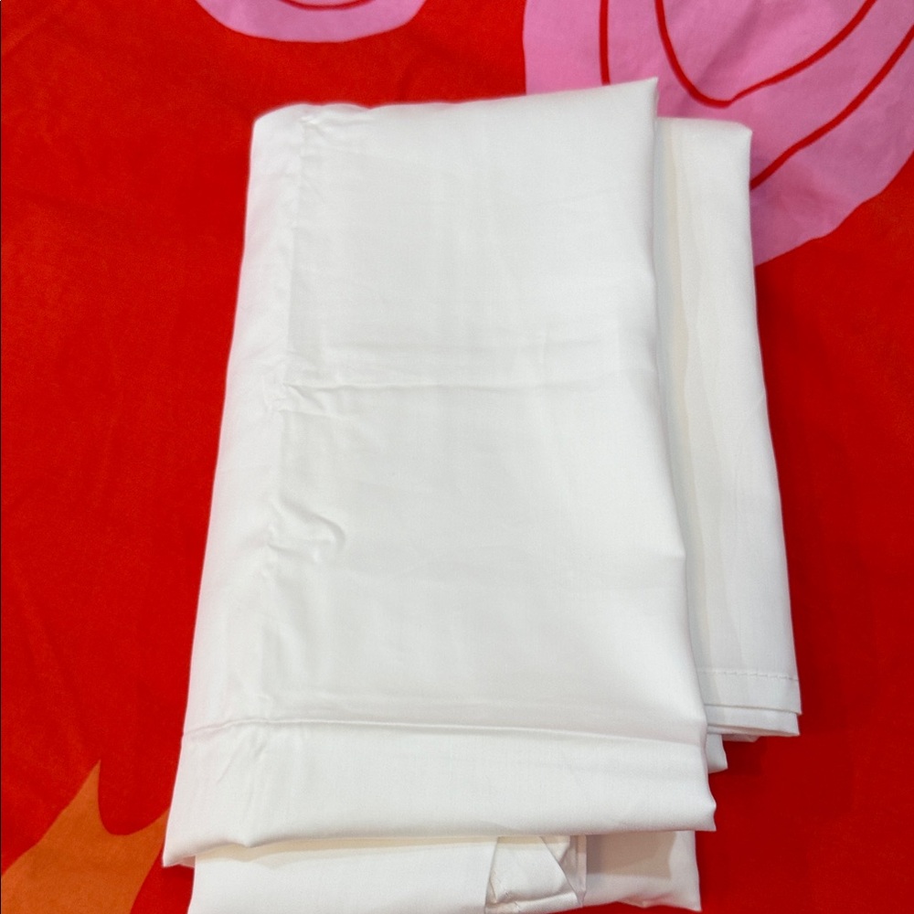 IKEA New Never Used Flat White Full (Double) 310 thread count sheet